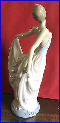 Vintage Lladro DANCER #5050 Fine Porcelain Figurine 12 Vicente Martínez