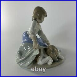 Vintage Lladro Figurine'Dog's Best Friend' 5688 Gloss Finish Rare READ DESC