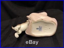 Vintage Lladro Figurine Don't Be Impatient #8033 Girl With Book On Lap & Dog