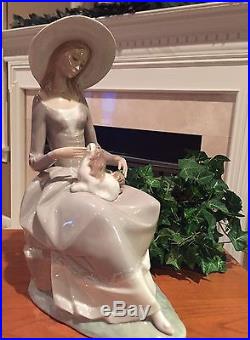 Vintage Lladro Figurine Girl With Dog #4806G Large Statement Size 13 1/2 In Box