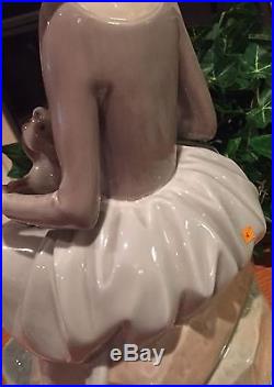 Vintage Lladro Figurine Girl With Dog #4806G Large Statement Size 13 1/2 In Box