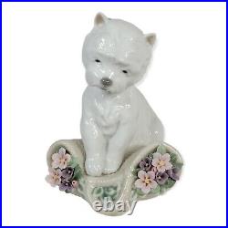 Vintage Lladro Figurine Playful Character White Westie Puppy Dog Sculpture #8207