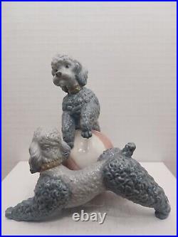 Vintage Lladro Figurine Playing Poodles (Red) #1258 Retired Gorgeous