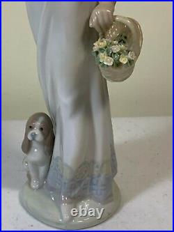 Vintage Lladro Garden Classic 7617 Girl With Parasol, Dog, Flower Basket