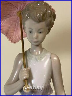 Vintage Lladro Garden Classic 7617 Girl With Parasol, Dog, Flower Basket