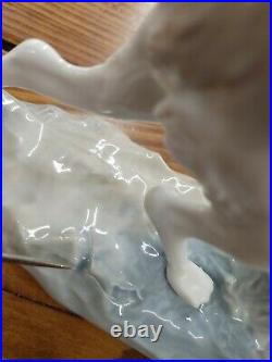 Vintage Lladro Hunting Bird Dog withQuail 308.13 Pre 1960