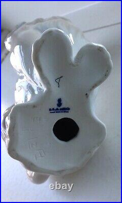 Vintage Lladro Pekingese Dog Very Fine Porcelain Figurine