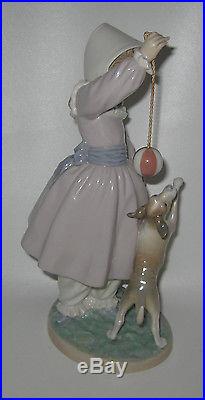 Vintage Lladro Porcelain Figurine #5078 Girl Dog & Ball Retired 10.5 Tall HX28