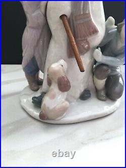 Vintage Lladro The Snowman Boy Girl Playing in Snow with Dog Large Figurine 5713