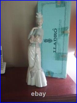 Vintage Rare Lladro 4893 My Dog Porcelain Figurine Lady With Dog Retired 2004