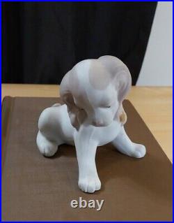 Vintage Rare Lladro Porcelain Dog Possible Pre Production Prototype Matte Finish