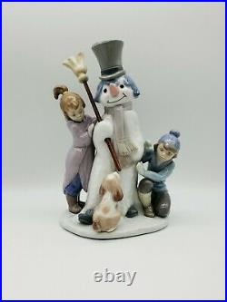 Vintage Retired Lladro 5713 Snowman Boy, Girl & Dog In Snow Porcelain Figurine