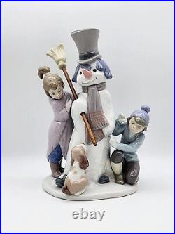 Vintage Retired Lladro 5713 Snowman Boy, Girl & Dog In Snow Porcelain Figurine