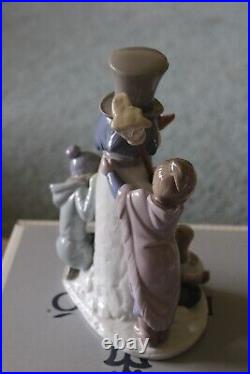 Vintage Retired Lladro 5713 Snowman Boy, Girl & Dog In Snow Porcelain Figurine