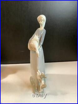 Vintage Retired Lladro Maiden With Goose And Dog Figurine 4866 10.5 Tall Mint