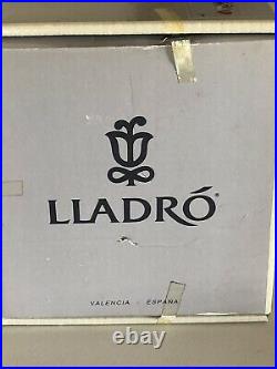 Vtg Lladro Saturday Child #6021 Boy With Wagon Dog Figurine