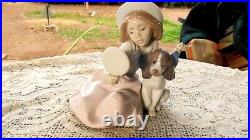Vtg Lladro Spain 5468 Whos The Fairest Girl Dog Mirror 5 3/4h 1987