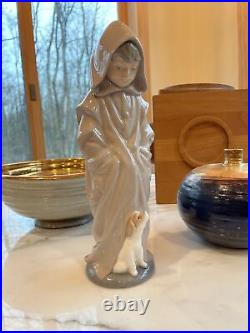 Vtg NAO Lladro Porcelain Figurine Statue Cloaked Boy with Dog 10.25 Beautiful