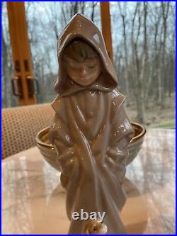 Vtg NAO Lladro Porcelain Figurine Statue Cloaked Boy with Dog 10.25 Beautiful