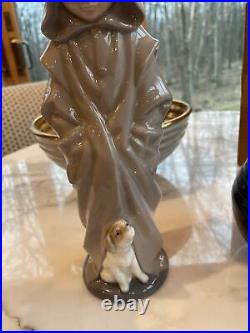 Vtg NAO Lladro Porcelain Figurine Statue Cloaked Boy with Dog 10.25 Beautiful