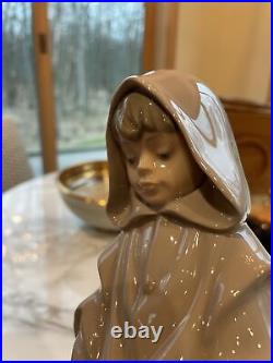 Vtg NAO Lladro Porcelain Figurine Statue Cloaked Boy with Dog 10.25 Beautiful